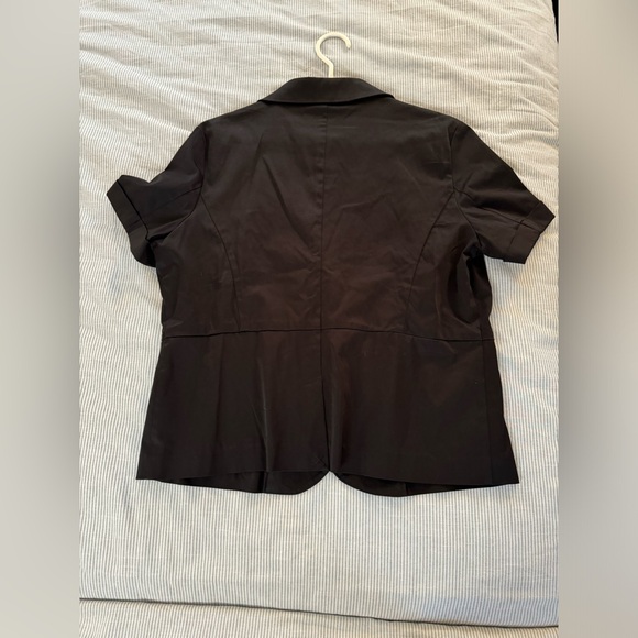 🟢JESSICA new without tags sized 16 cropped blazer.🟢 - Picture 6 of 9